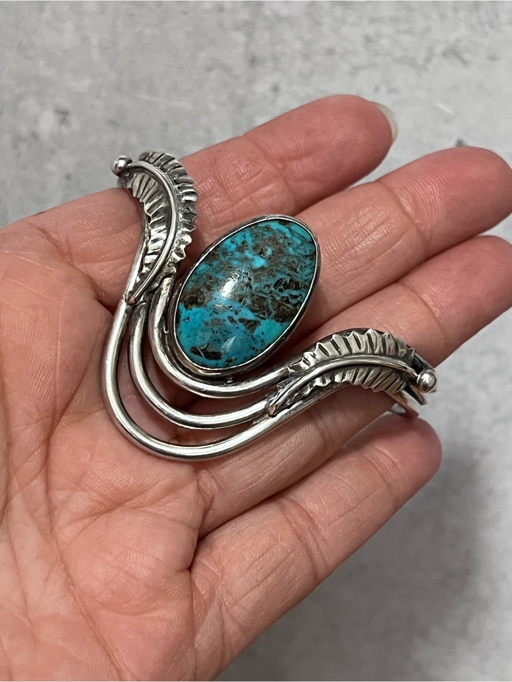 Native American sterling silver turquoise cuff bracelet